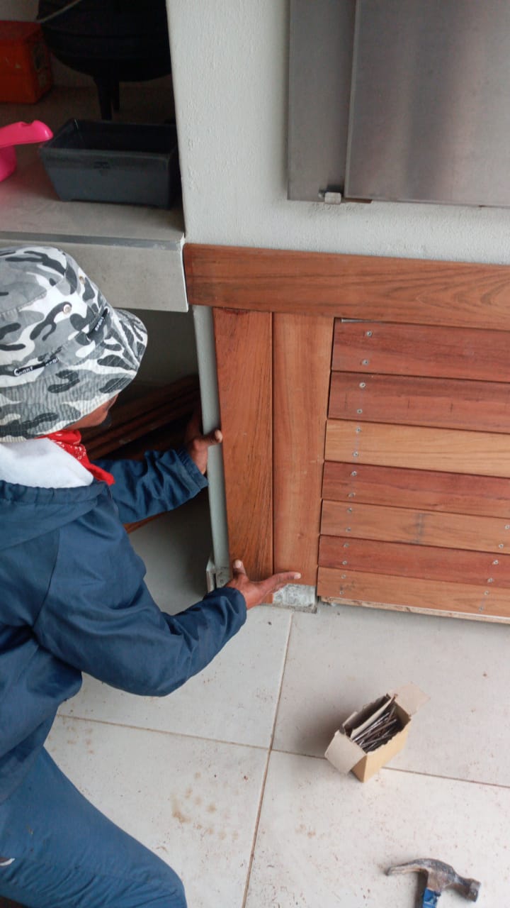 Braai wood cover