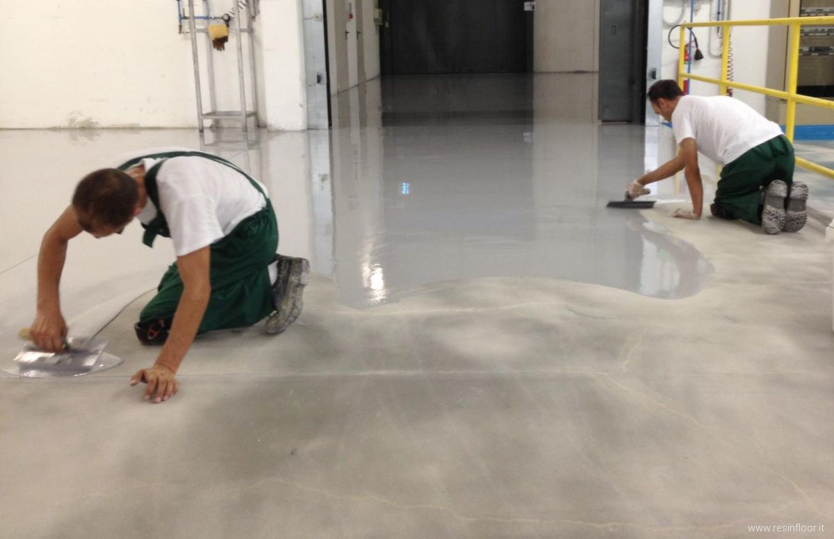 Epoxy and polyurethane flooring
