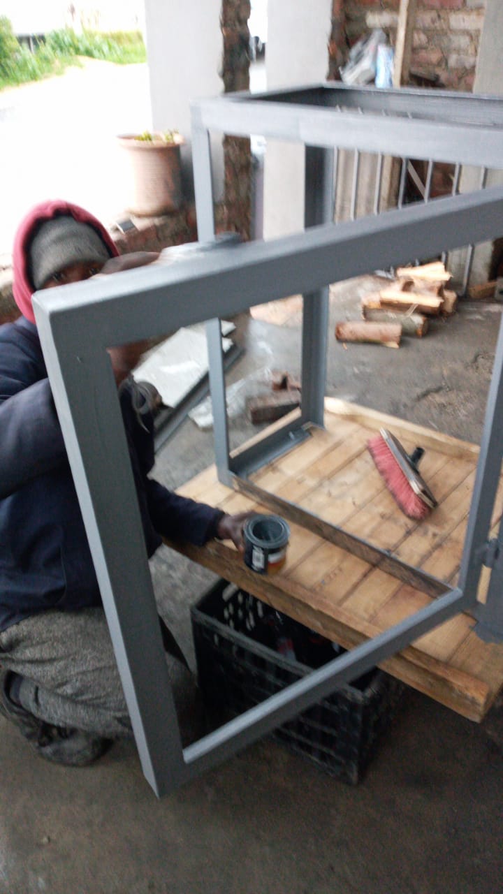 Metal frame preparation for bin box
